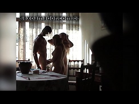 ❤️ Seksvriendinnen nodigen een reusachtige man uit en een triootje met hem ❤️❌ Anal video at nl.javarchive.top